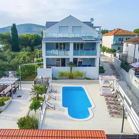 In Okrug Donji Vakantiehuis Donji Okrug (Ciovo)